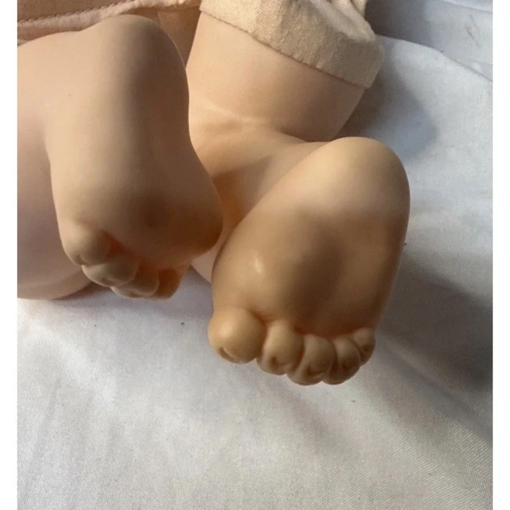 Vintage 1964 Baby Dear One Doll 18